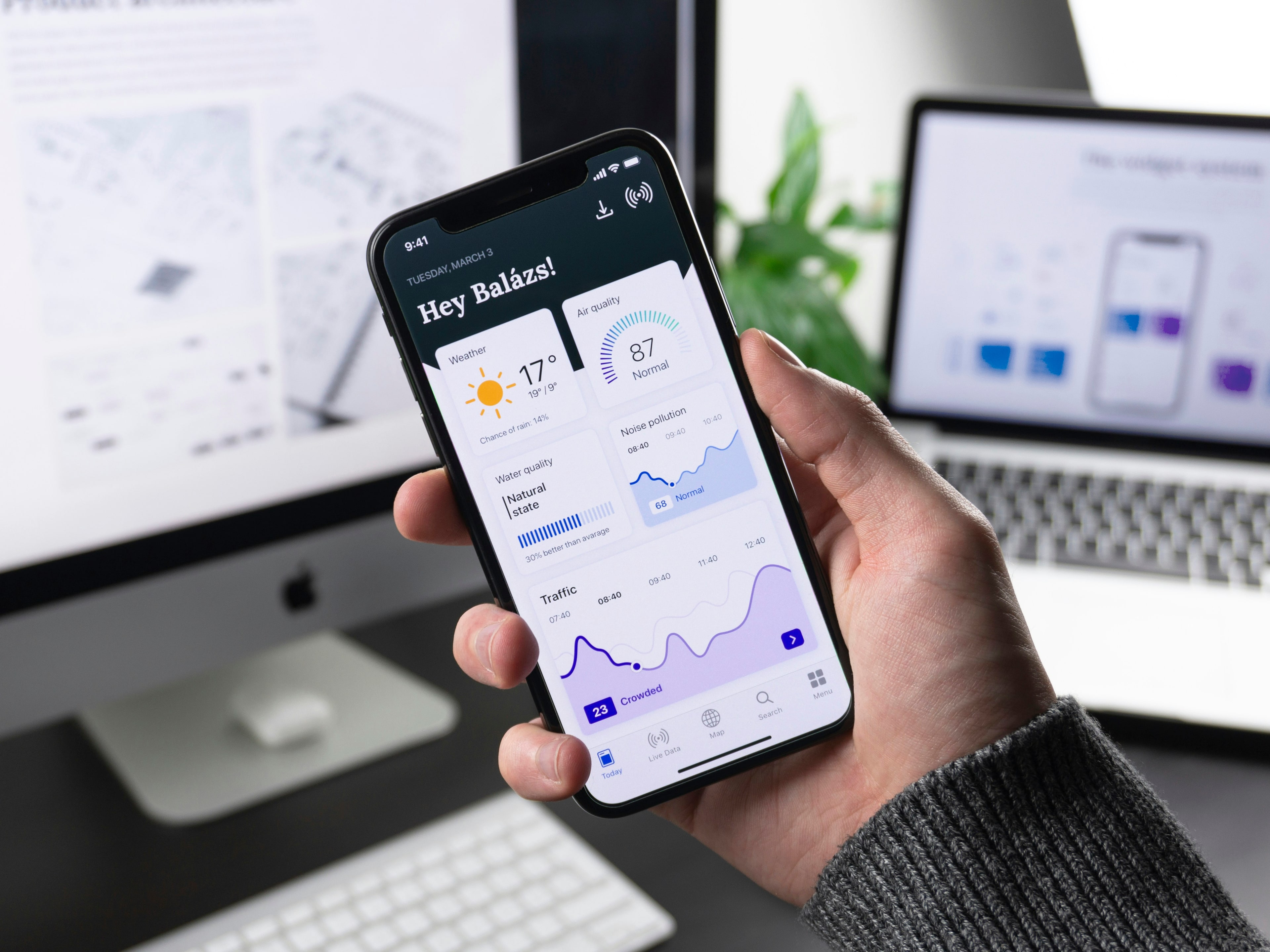 Smartphone em destaque — página de campanha pensada para o celular